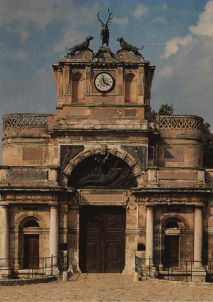 Portail du château d'Anet.