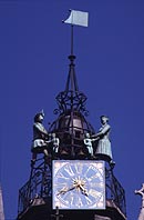 Jacquemart de l'horloge de la cathédrale de Dijon.